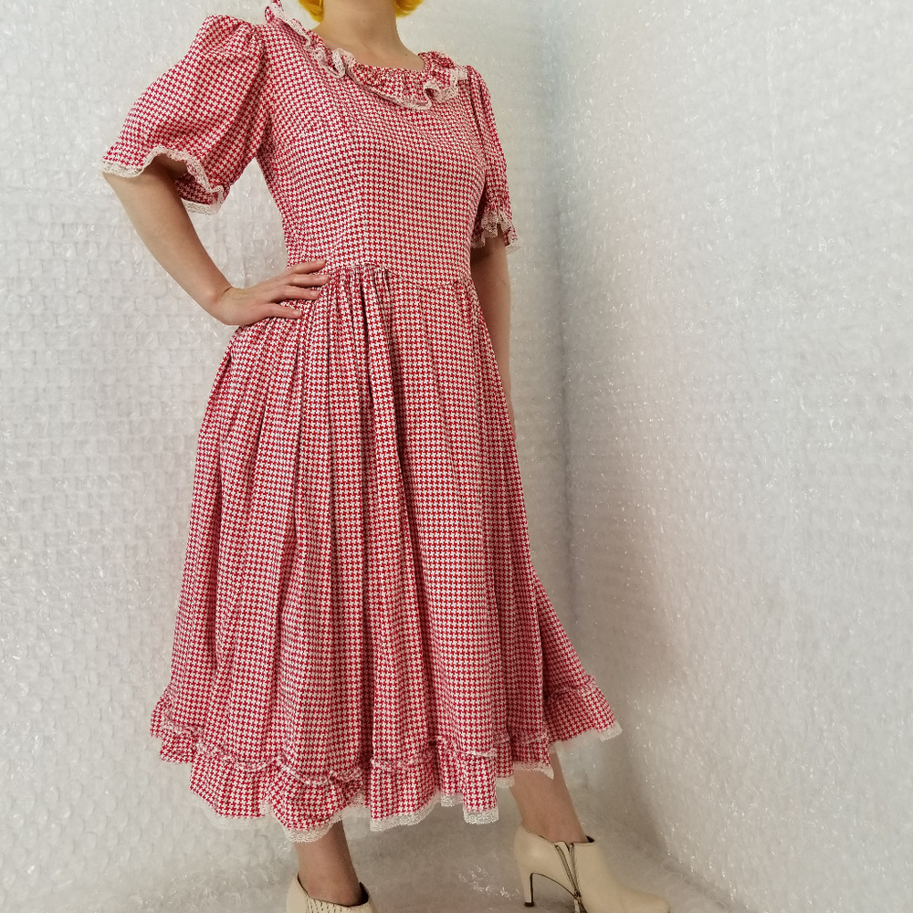 SOLD 🌈 1970s houndstooth square dance dress - Picture 2 of 8